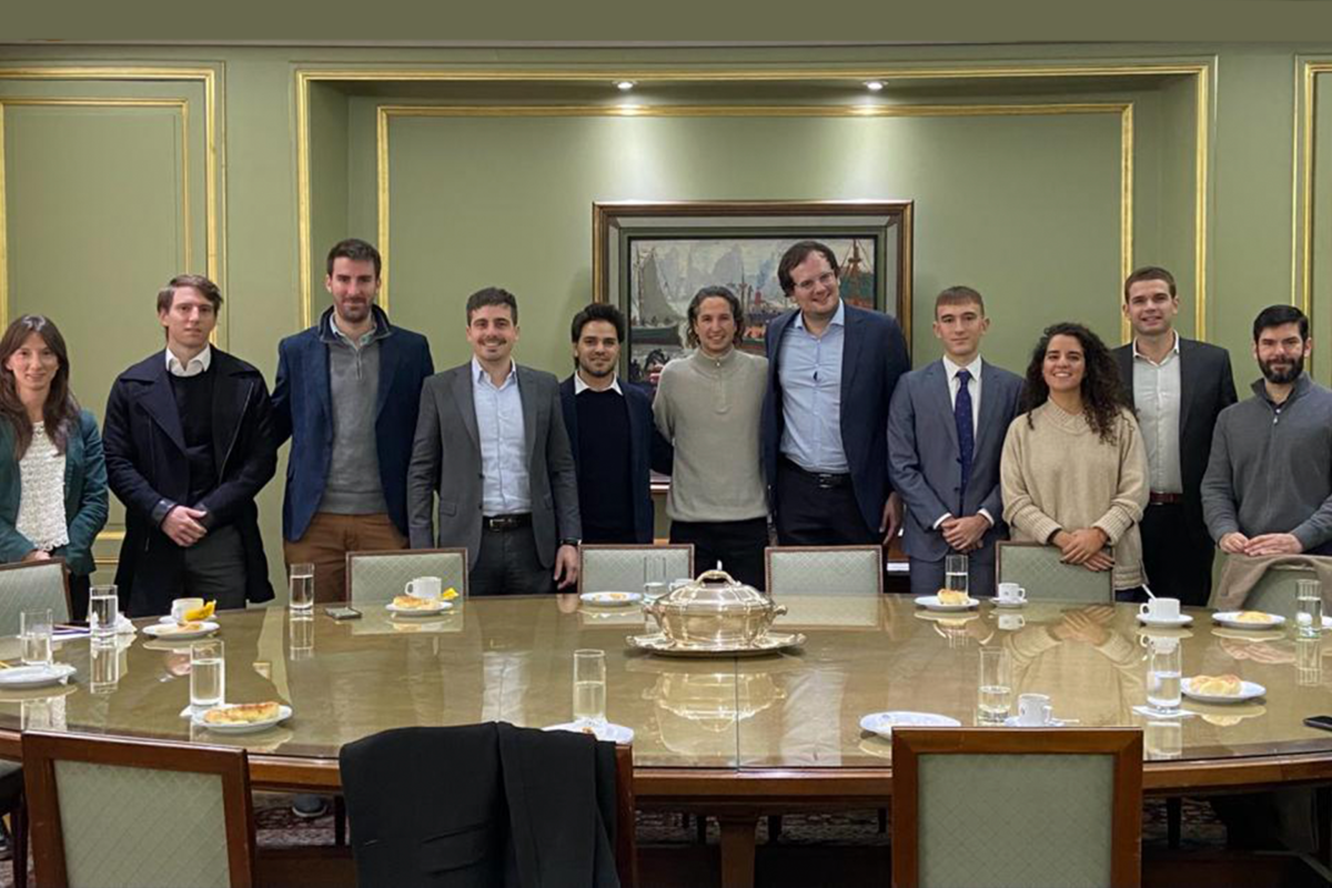 ADEBA Joven realizó una reunión estratégica con la Bolsa Joven