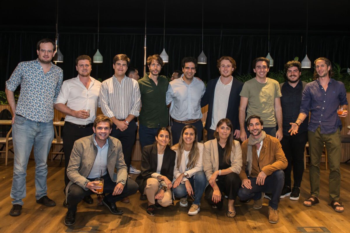 ADEBA Joven llevó a cabo el evento “Blockchain: Impulsando las Finanzas del Futuro”